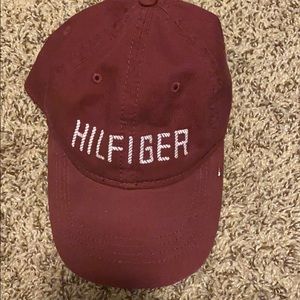 Tommy Hilfiger hat